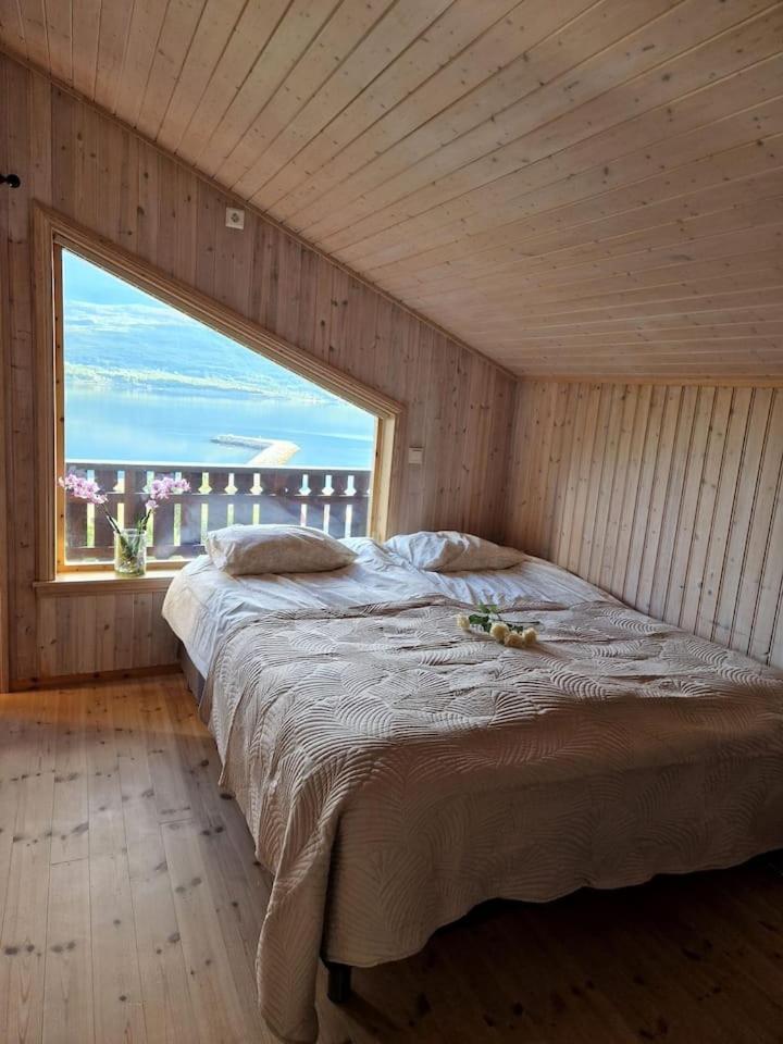 Koselig Overnattingssted Med Fjordutsikt Privatunterkunft